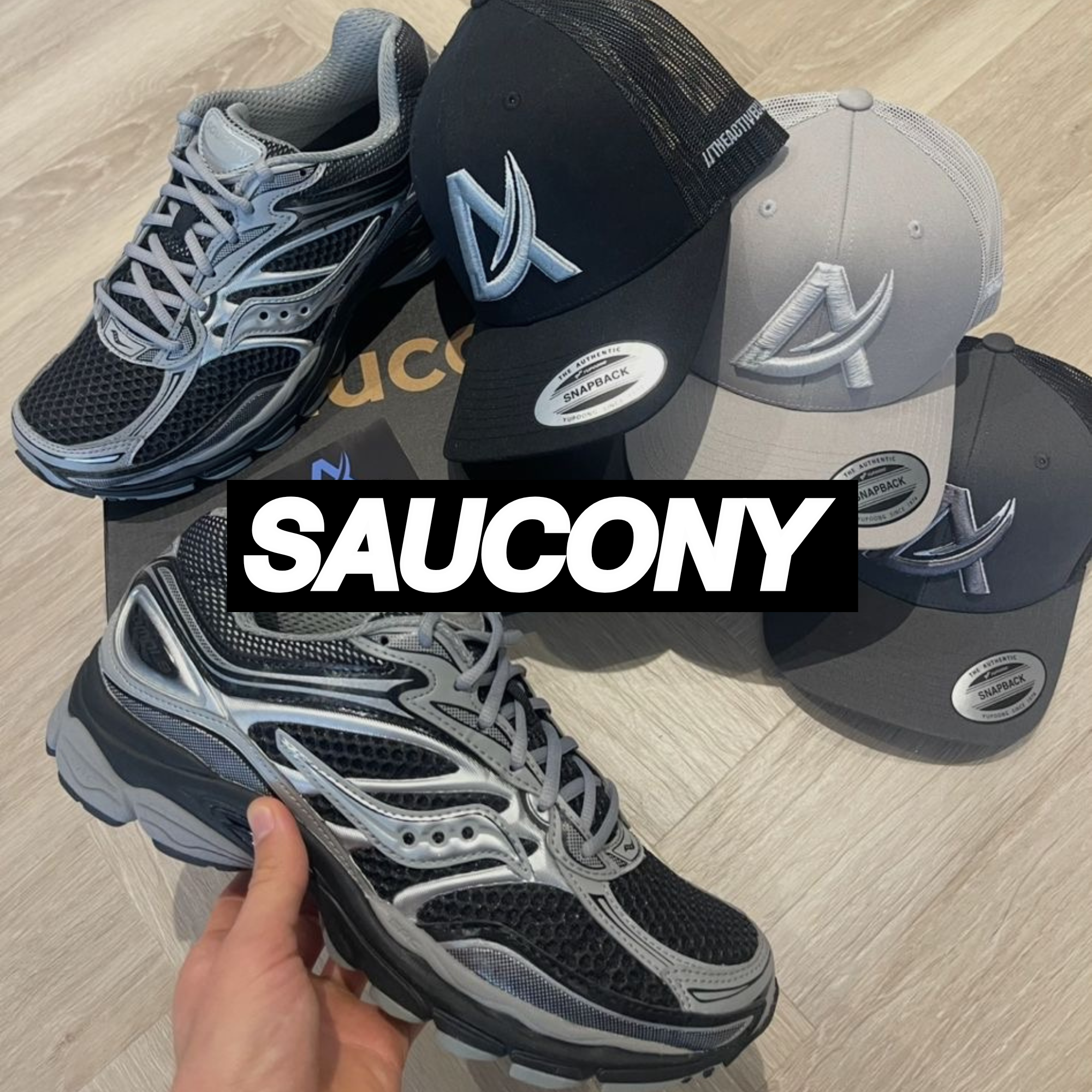 SAUCONY