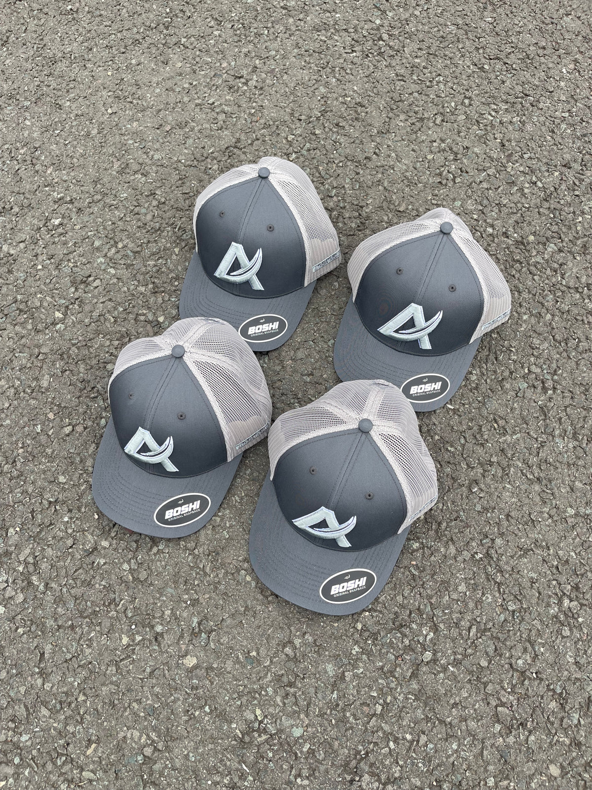 THE ACTIVE CLUB TRUCKER CAP GREY